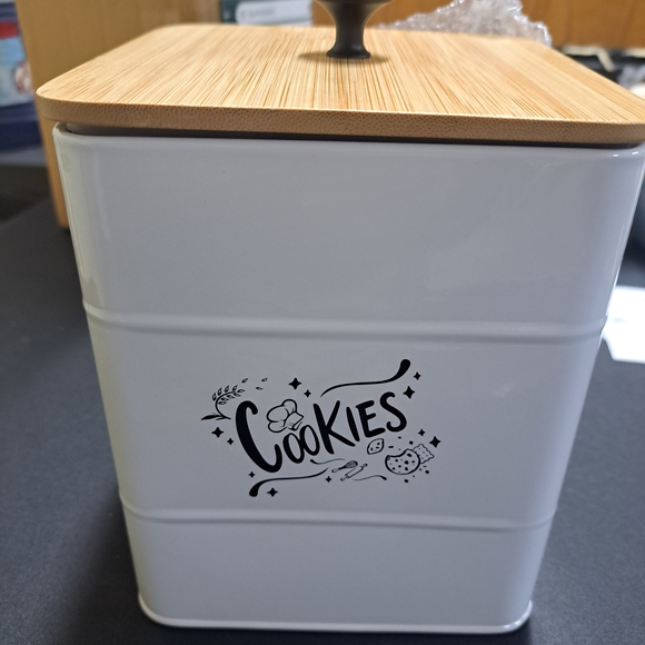 White Metal Cookie Jars with Lid - Picture 3 of 11